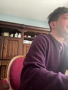 Snapshot of Taxidriver1988 chatting on March 21, 2025, 10:06 am Taxidriver1988 online show from March 21, 2025, 10:06 am