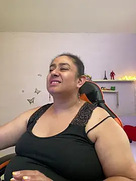 Snapshot of agathaxxx-69 chatting on May 7, 2026, 8:23 pm agathaxxx-69 online show from May 7, 2026, 8:23 pm
