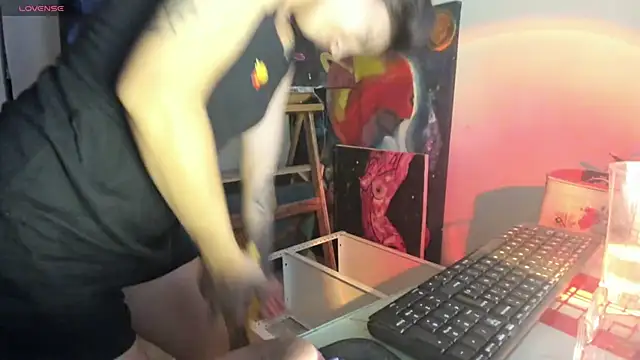 mariecam420 online show from February 7, 2026, 9:28 am