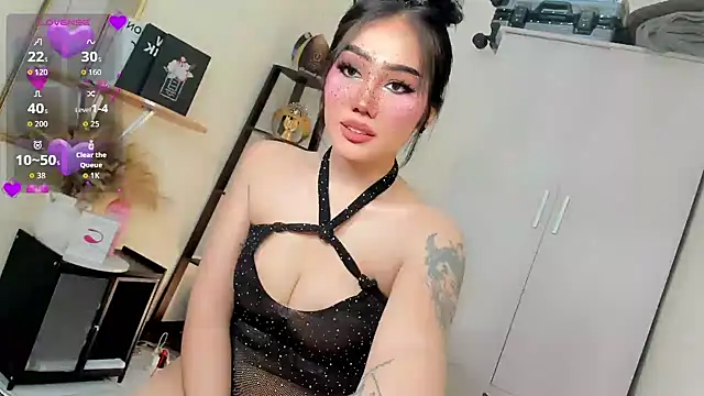 Icon1c LiLy online show from October 30, 2025, 6:05 pm