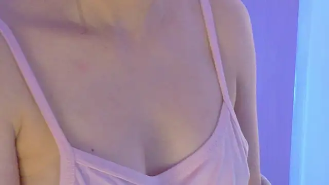 magali 19 online show from December 21, 2025, 9:26 pm