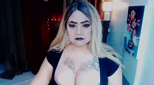 Snapshot of 69HornyDoLL6969 chatting on February 19, 2025, 6:11 am 69HornyDoLL6969 online show from February 19, 2025, 6:11 am
