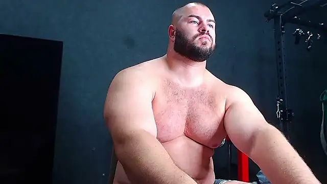 muscularjohnforuX online show from July 13, 2026, 8:46 am