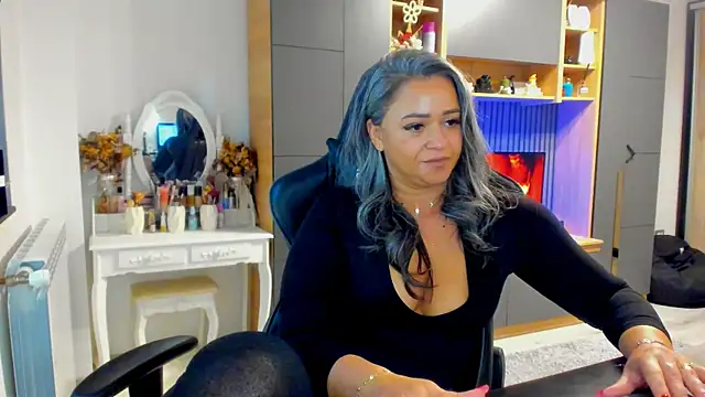 Claire95  online show from March 10, 2026, 6:34 pm