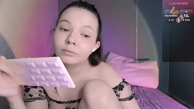 bbycolada online show from March 10, 2025, 8:23 pm