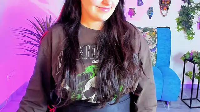 CeceliaJohnson online show from March 18, 2025, 2:17 pm