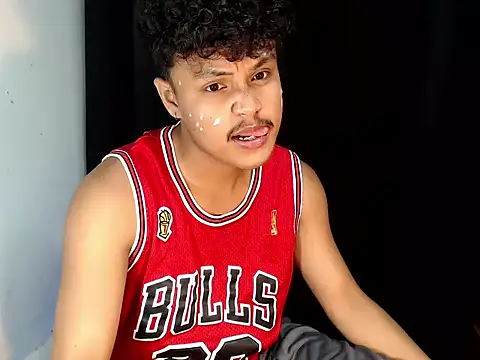 Snapshot of Brylon_ken chatting on October 12, 2025, 3:02 pm Brylon ken online show from October 12, 2025, 3:02 pm