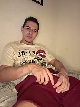 Snapshot of steven_clain chatting on November 27, 2025, 12:33 am steven clain online show from November 27, 2025, 12:33 am