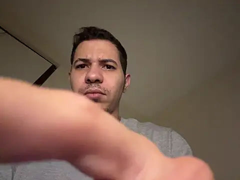 Snapshot of steven_clain chatting on December 3, 2025, 10:53 pm steven clain online show from December 3, 2025, 10:53 pm