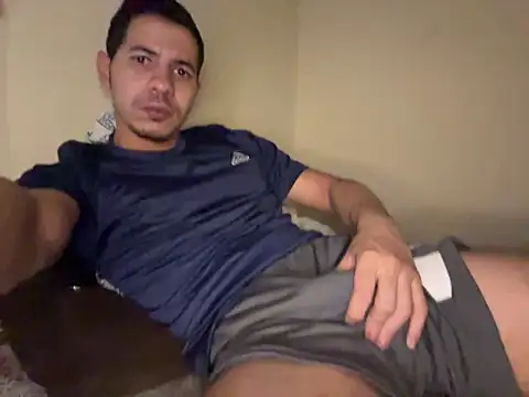 Snapshot of steven_clain chatting on December 5, 2025, 5:50 am steven clain online show from December 5, 2025, 5:50 am