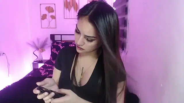 Snapshot of TS_QueenMistress chatting on February 19, 2025, 7:28 am TS QueenMistress online show from February 19, 2025, 7:28 am
