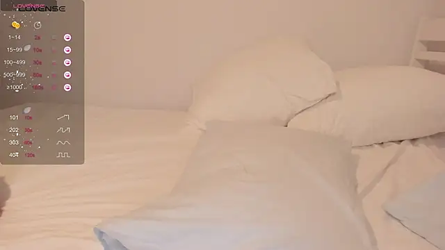 Snapshot of _Snorkmaiden_ chatting on February 9, 2026, 3:10 pm Snorkmaiden online show from February 9, 2026, 3:10 pm