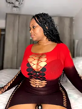 Hyra Ari online show from November 26, 2025, 7:03 pm