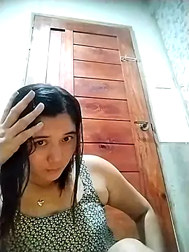 Snapshot of MS_Isabella_Snow92 chatting on February 13, 2026, 1:05 am MS Isabella Snow92 online show from February 13, 2026, 1:05 am