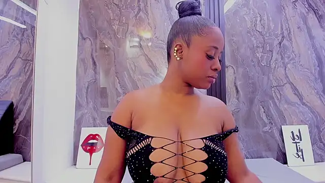 Snapshot of HellenJohansson chatting on March 3, 2026, 7:32 pm HellenJohansson online show from March 3, 2026, 7:32 pm