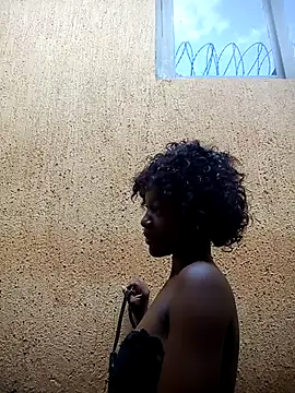 Snapshot of Petite_li chatting on January 10, 2026, 6:31 am Petite li online show from January 10, 2026, 6:31 am