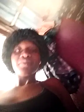 Snapshot of Petite_li chatting on February 17, 2026, 5:49 am Petite li online show from February 17, 2026, 5:49 am