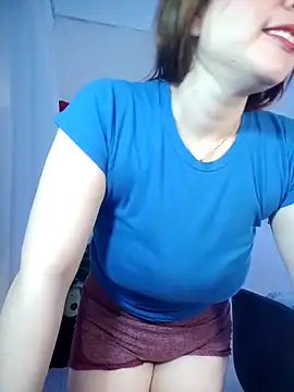 lorenitabella online show from February 14, 2026, 10:04 am