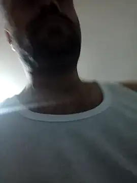 Snapshot of kevgir08 chatting on November 15, 2025, 12:03 am kevgir08 online show from November 15, 2025, 12:03 am