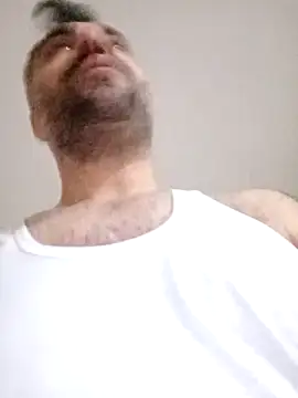Snapshot of kevgir08 chatting on November 17, 2025, 9:41 pm kevgir08 online show from November 17, 2025, 9:41 pm