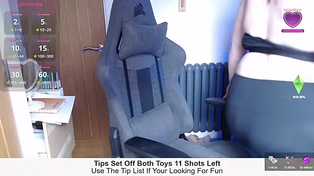 Snapshot of Rebecca_Summer chatting on February 21, 2026, 2:52 pm Rebecca Summer online show from February 21, 2026, 2:52 pm