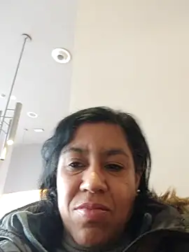 Snapshot of Molly_newman6 chatting on December 22, 2025, 10:59 am Molly newman6 online show from December 22, 2025, 10:59 am