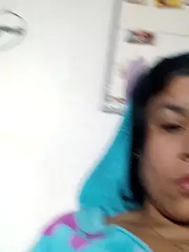 Snapshot of Molly_newman6 chatting on February 13, 2026, 5:40 am Molly newman6 online show from February 13, 2026, 5:40 am