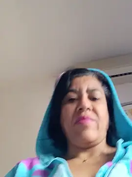 Snapshot of Molly_newman6 chatting on January 7, 2026, 10:20 am Molly newman6 online show from January 7, 2026, 10:20 am