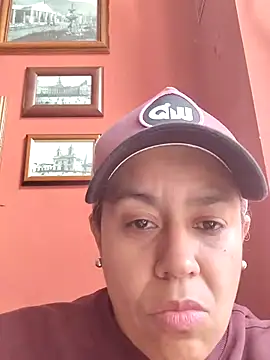 Snapshot of Molly_newman6 chatting on February 24, 2026, 11:44 am Molly newman6 online show from February 24, 2026, 11:44 am