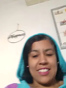 Snapshot of Molly_newman6 chatting on January 18, 2026, 10:51 am Molly newman6 online show from January 18, 2026, 10:51 am