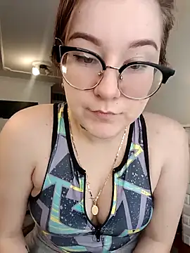 HunnyyLove online show from February 24, 2025, 5:53 pm