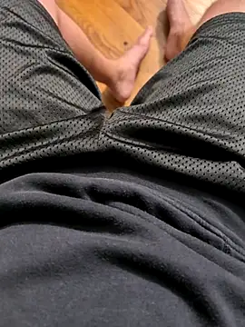 MrandMrsHaze online show from November 7, 2025, 11:30 pm