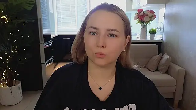 Mira Mermayd online show from March 23, 2026, 8:14 am