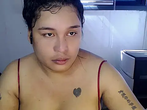 Snapshot of Hardcore_Tgirl chatting on June 17, 2026, 12:11 am Hardcore Tgirl online show from June 17, 2026, 12:11 am