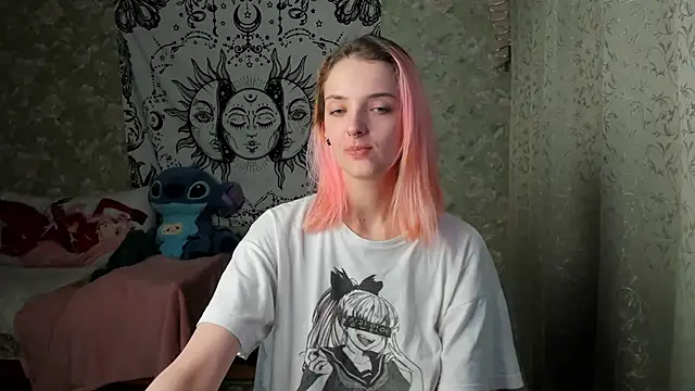 Snapshot of Cutie_Adelia chatting on February 8, 2025, 1:44 pm Cutie Adelia online show from February 8, 2025, 1:44 pm