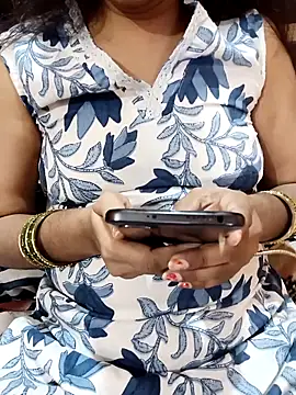 Diya 143 online show from November 5, 2025, 7:33 am