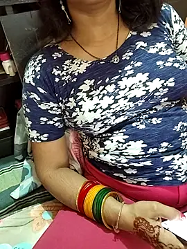 Snapshot of Diya_143 chatting on May 16, 2026, 10:36 am Diya 143 online show from May 16, 2026, 10:36 am