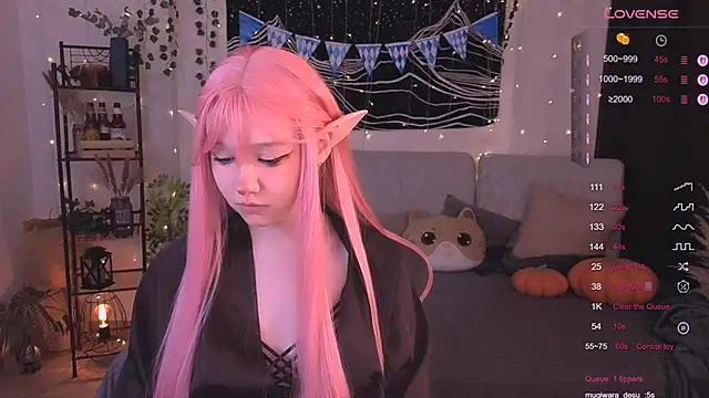 IrmaBell online show from October 19, 2025, 9:39 pm