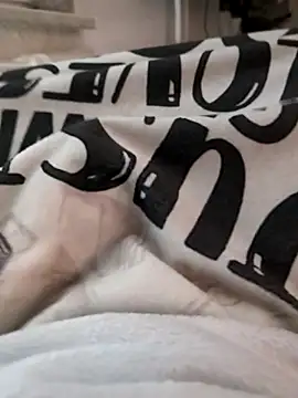 Snapshot of jungerbummser23 chatting on November 14, 2025, 5:11 am jungerbummser23 online show from November 14, 2025, 5:11 am