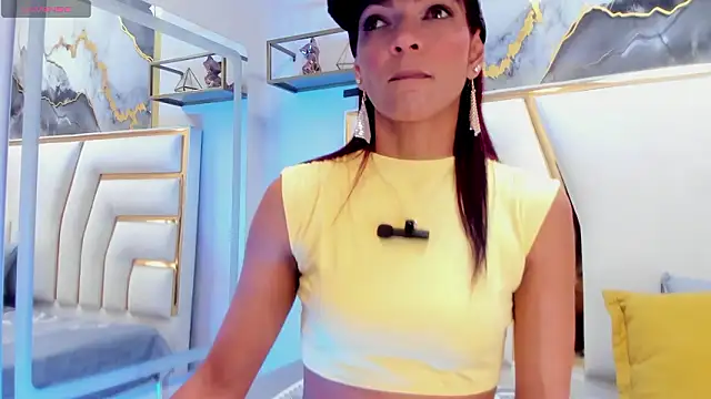 HannaPetit online show from February 19, 2026, 7:00 pm