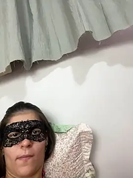 Emmabee123 online show from February 6, 2026, 3:41 pm