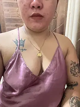 newasiangirl online show from May 17, 2026, 8:36 am