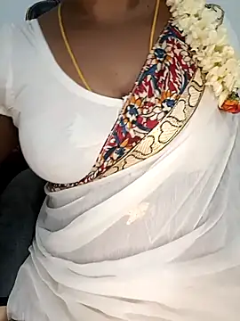 Snapshot of Tamil-hotwife chatting on May 24, 2026, 4:51 pm Tamil-hotwife online show from May 24, 2026, 4:51 pm