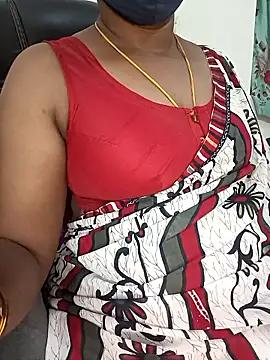 Snapshot of Tamil-hotwife chatting on May 31, 2026, 5:08 pm Tamil-hotwife online show from May 31, 2026, 5:08 pm