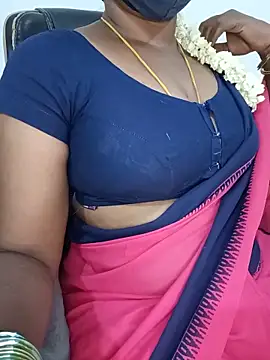 Snapshot of Tamil-hotwife chatting on May 20, 2026, 5:32 pm Tamil-hotwife online show from May 20, 2026, 5:32 pm
