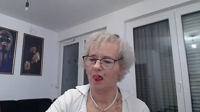 Hot Ann52 online show from January 28, 2025, 8:15 pm