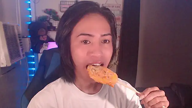 Lemonadexxx online show from February 6, 2026, 6:53 am