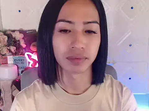 Snapshot of Lemonadexxx chatting on February 25, 2025, 12:38 pm Lemonadexxx online show from February 25, 2025, 12:38 pm