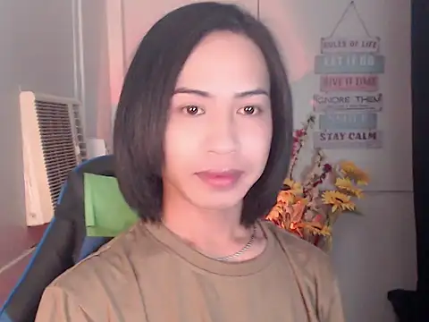 Snapshot of Lemonadexxx chatting on November 14, 2025, 8:18 am Lemonadexxx online show from November 14, 2025, 8:18 am