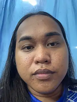Snapshot of bettina_love chatting on July 29, 2026, 5:56 pm bettina love online show from July 29, 2026, 5:56 pm